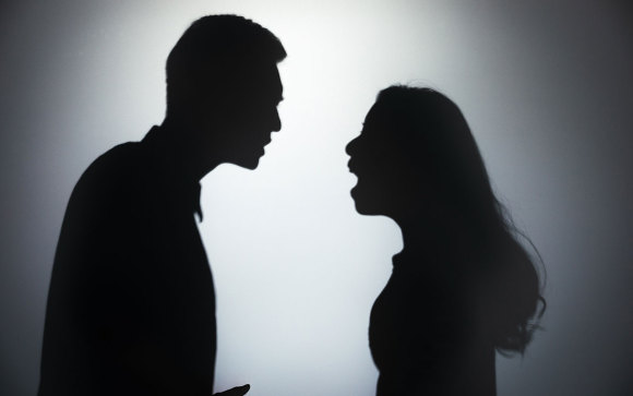 家暴离婚咨询/夫妻间经常性谩骂侮辱构成家庭暴力吗？